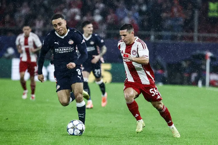PSV empata ante Olympiacos con gol de último minuto en la Champions