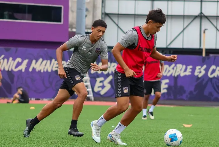 Racing de Veracruz listo para estrenar el liderato ante Córdoba en la Liga TDP