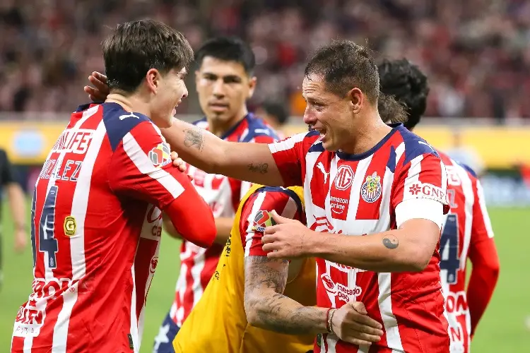 Así fue el primer gol del 'Chicharito' tras 9 meses sin marcar (VIDEO)