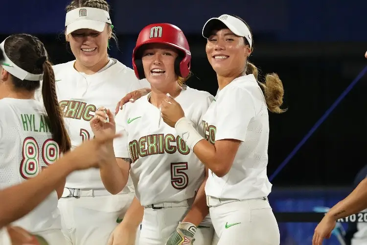 Suzy Brookshire llega a El Águila de Veracruz 