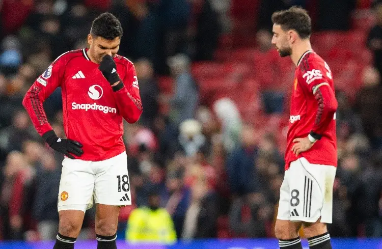 Manchester United deja ir el triunfo en los últimos minutos ante West Ham 