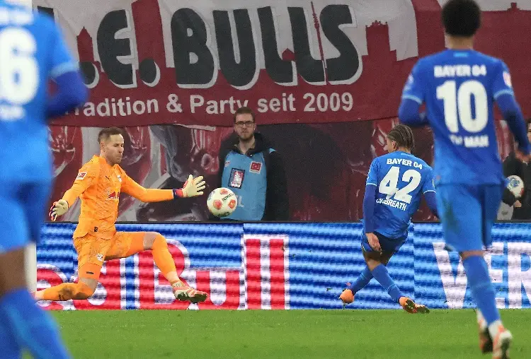 Bayer Leverkusen consigue importante victoria como visitante en la Bundesliga 