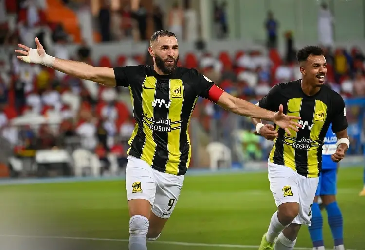 Benzema se pone la capa de héroe y le da el triunfo a Al Ittihad