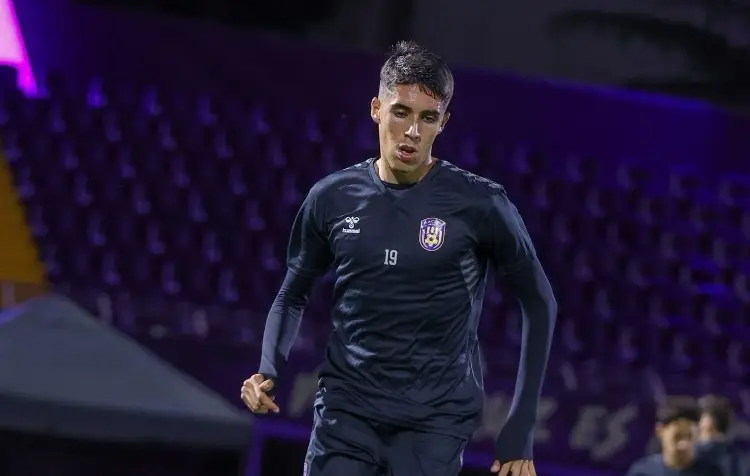 Racing de Veracruz regresa a la acción tras el receso navideño