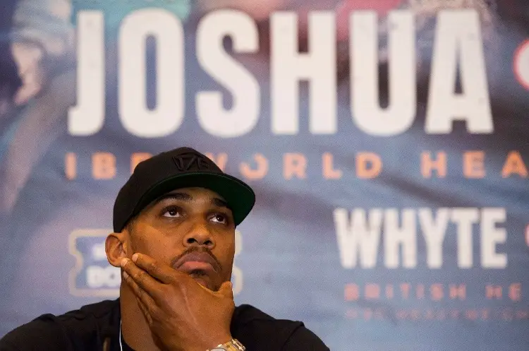 El boxeador Anthony Joshua sufre terrible accidente en África, esto se sabe 