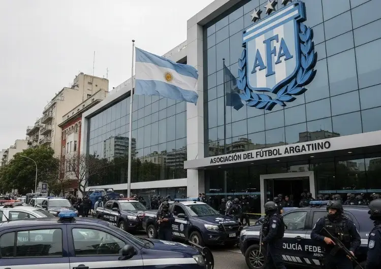 Allanan instalaciones de la Asociación del Futbol Argentino por presunto desvío de recursos