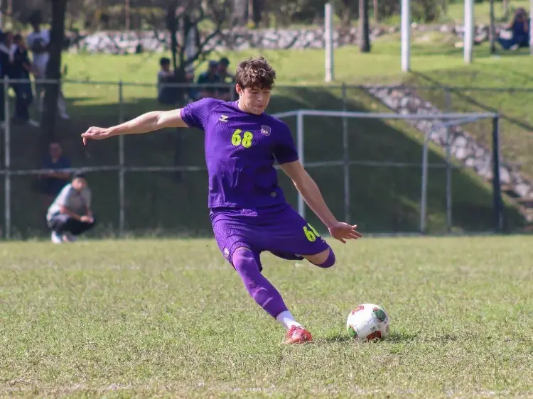 ¡No los paran ni de visitantes! Racing de Veracruz vence a UGM en la Liga TDP