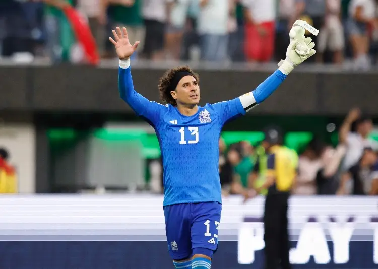 ¡Sonríe el Tri! Memo Ochoa vuelve a la Selección Mexicana