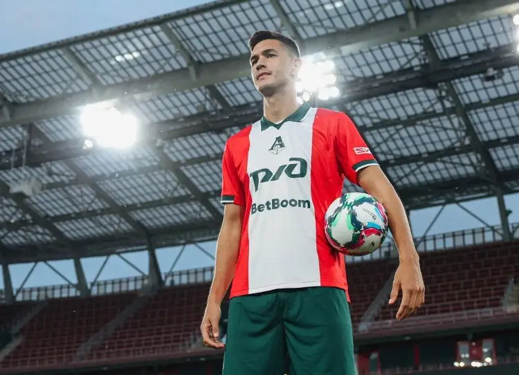 César Montes dejará el futbol de Rusia para vivir una nueva experiencia europea