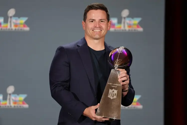 NFL: Coach de Seattle Seahawks busca cambiar la mentalidad del equipo tras ganar el Super Bowl