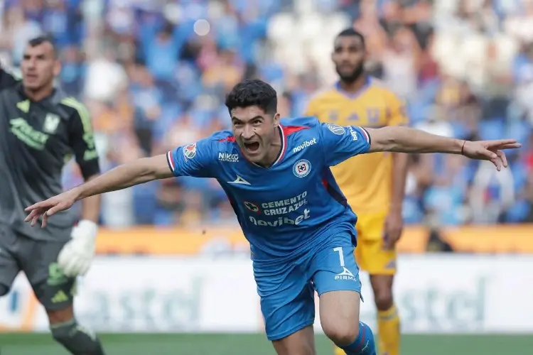 Con ley del ex incluida, Cruz Azul se impone a los Tigres
