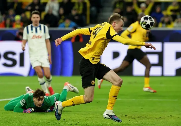 Borussia Dortmund no se inquieta y vence al Atalanta en Champions League