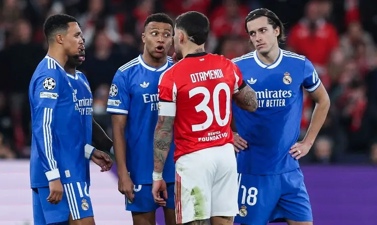 Mbappé explota, pide que expulsen de la Champions League al jugador que insultó a Vinicius 