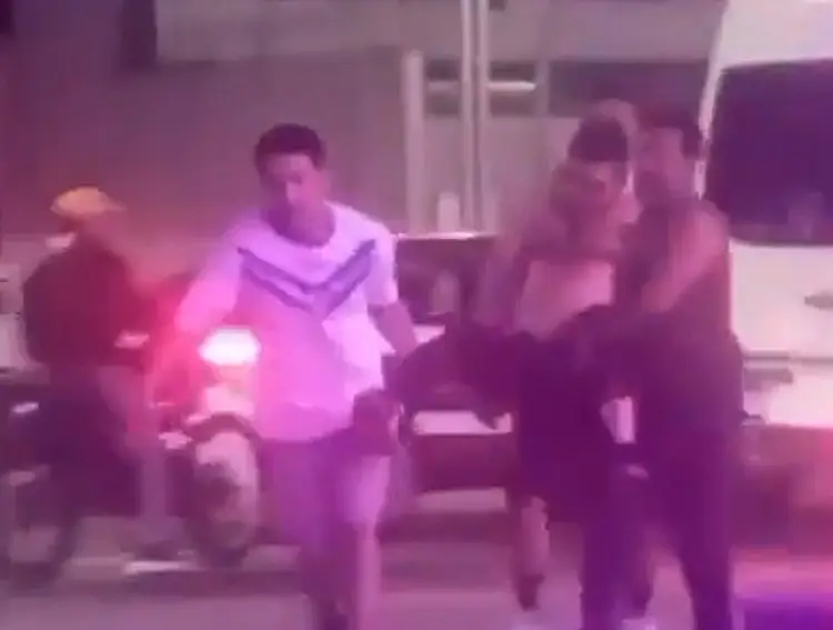 Imágenes fuertes: Salen a la luz videos de la riña entre porra del Racing de Veracruz y Celaya