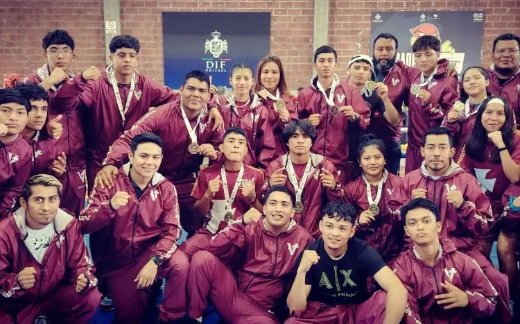 Boxeadores de Veracruz avanzan a la Olimpiada Regional CONADE 2026 