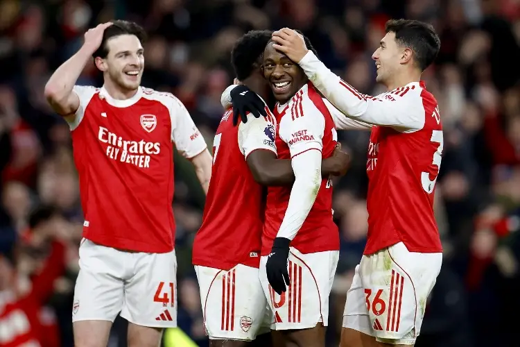 Con toda la calma del mundo, Arsenal gana y avanza en la FA Cup 
