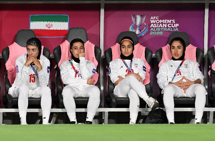 Irán denuncia que sus futbolistas fueron tomadas como rehenes en Australia