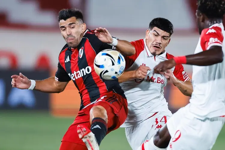 Ex de la Liga MX debuta como DT de River Plate y su equipo gana