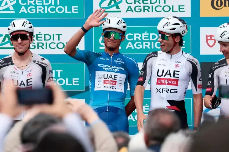 ¡Histórico! Isaac del Toro gana la sexta etapa en Tirreno Adriático y acaricia el título 