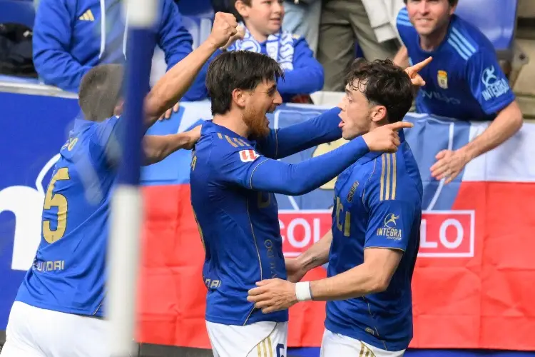 Fede Viñas le da valioso triunfo al Real Oviedo, esperanzado en salir del descenso