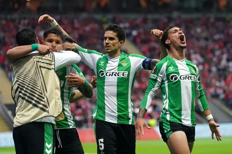 Fidalgo y el Betis rescatan el empate contra el Braga en la Europa League