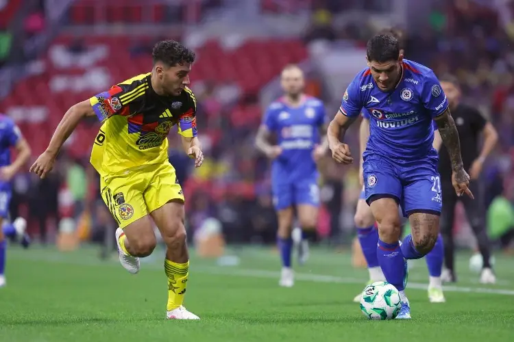 América y Cruz Azul se reparten puntos en el regreso al Estadio Azteca 