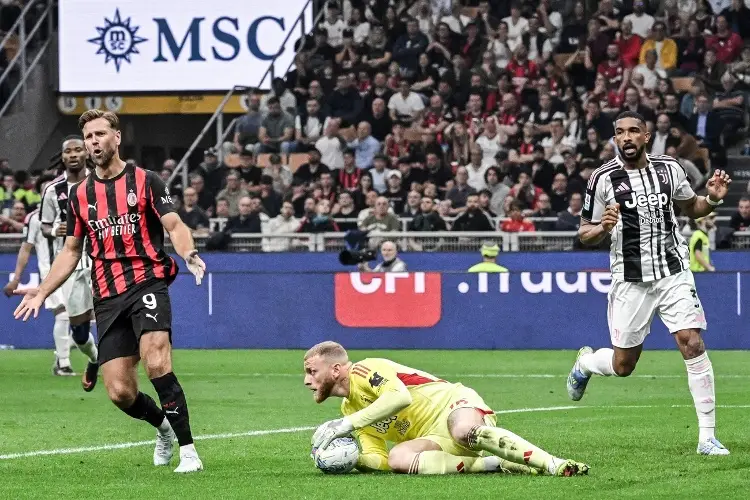 ¡Santi ya ni juega! AC Milan y Juventus empatan en un duelo clave 