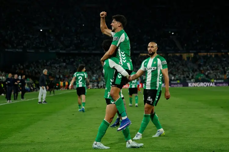 Álvaro Fidalgo y el Real Betis clasifican a la Champions League