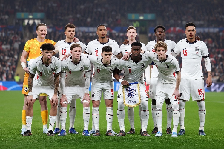 Inglaterra presenta polémica lista para el Mundial 2026