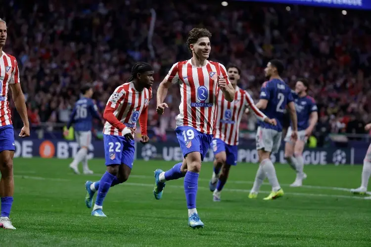 Atlético de Madrid NO escuchará oferta del Barcelona por Julián Álvarez