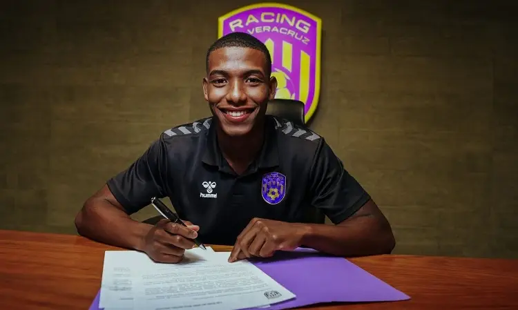 Un delantero colombiano es el nuevo refuerzo de Racing de Veracruz 