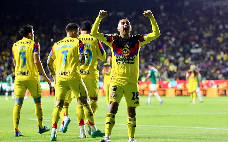 ¡El próximo DT del América ya está en México! 