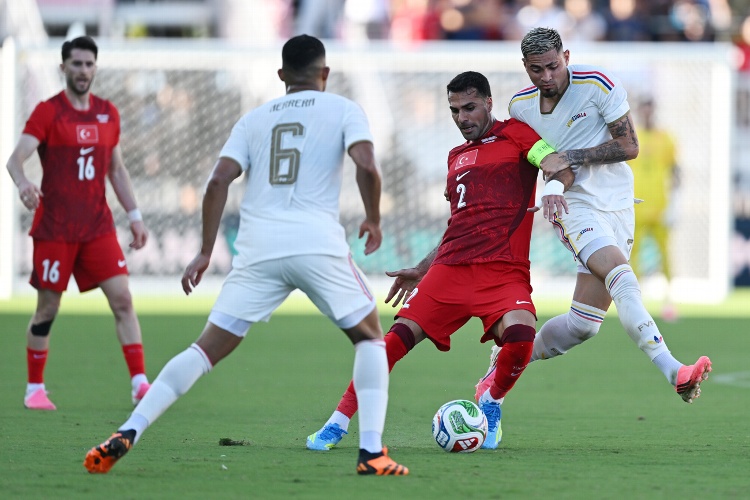 Turquía remonta y vence a Venezuela en amistoso rumbo al Mundial