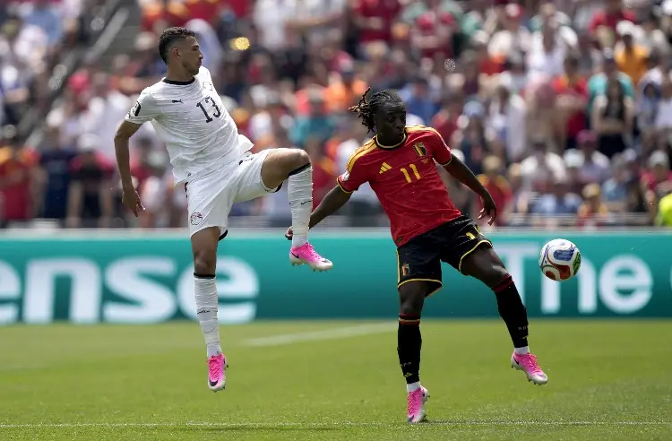 Bélgica sufre para sacarle empate a Egipto