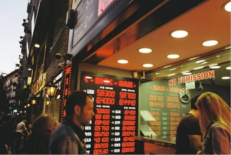 Qué ocurre en los mercados de Forex cuando el Banco de México mueve su tasa de referencia