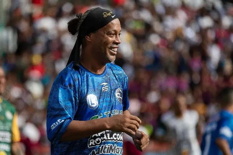 ¡Ronaldinho sale del retiro! Este es su nuevo equipo a los 46 años