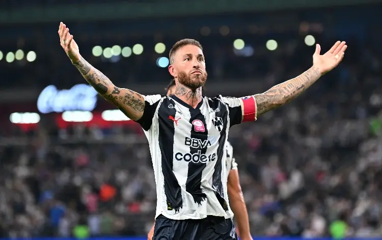 Sergio Ramos envía mensaje a Monterrey tras recibir el partido mil del Mundial