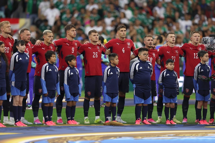 Selección de Chequia decepciona en su país y desata ola de críticas