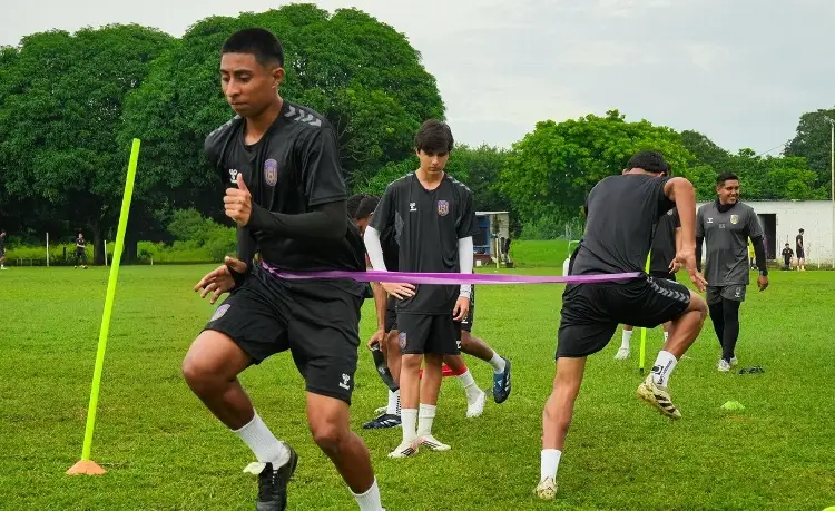 Racing de Veracruz TDP se alista para defender su título nacional de filiales 