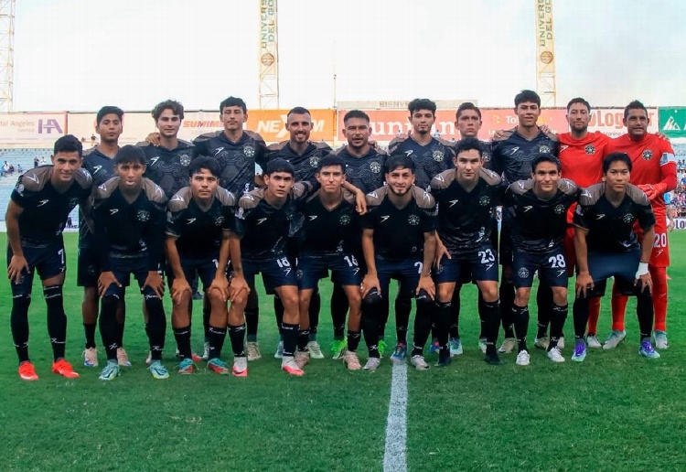 Piratas FC reconoce a su Primera Tripulación con una ampliación de su abono