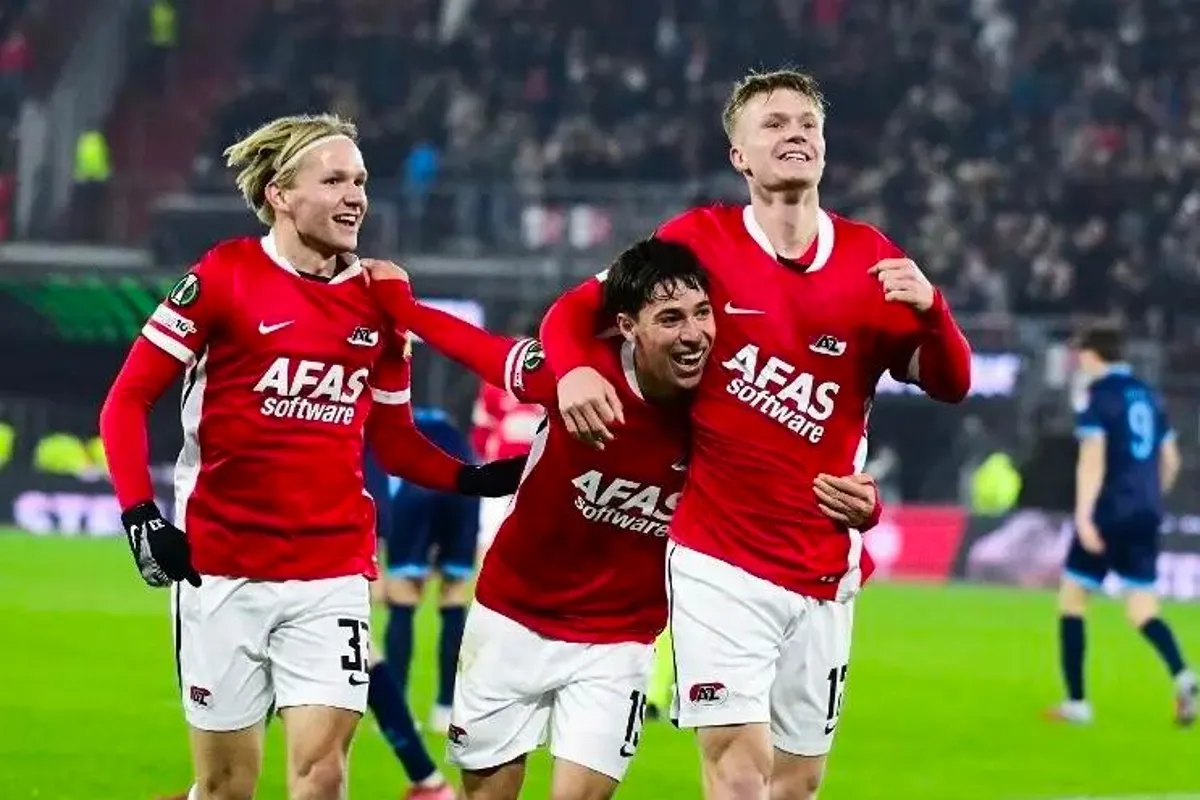Mateo Chávez se luce y da dos asistencias para gol en triunfo del AZ Alkmaar
