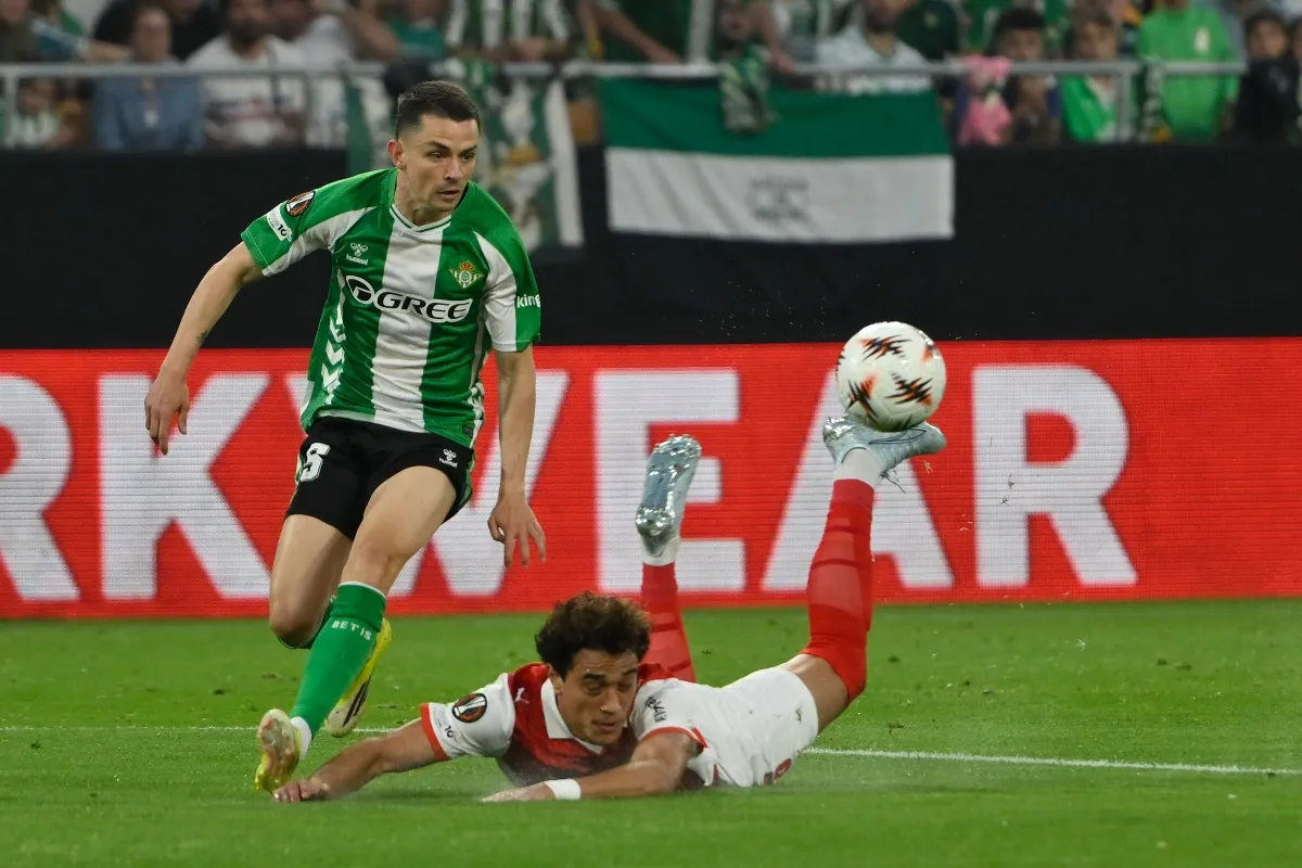 ¿Dónde está Fidalgo? El Real Betis vuelve a ganar pero 'El Maguito' no aparece 