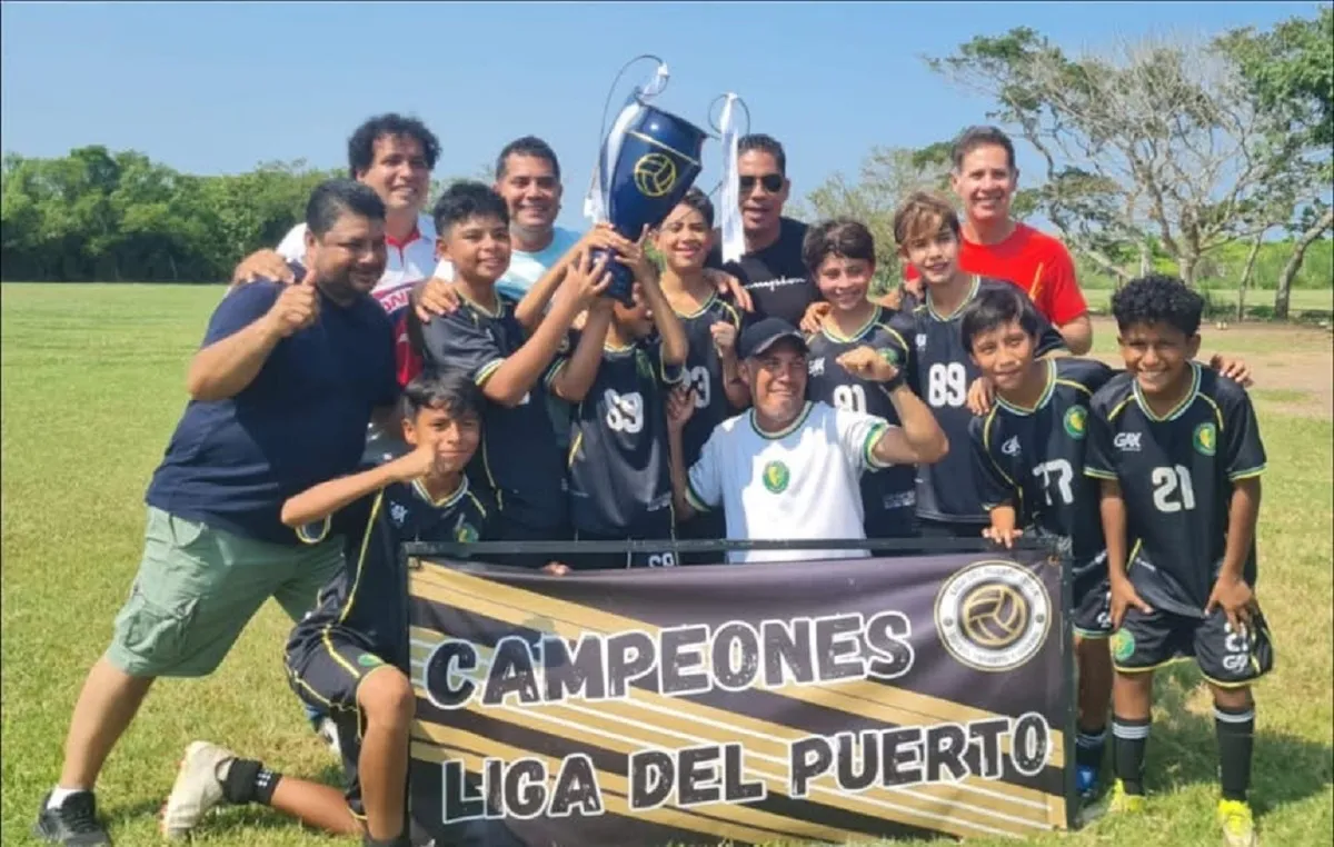 Con la dirección de Alfredo Marín, el CAR del Puerto Sub-13 se corona campeón