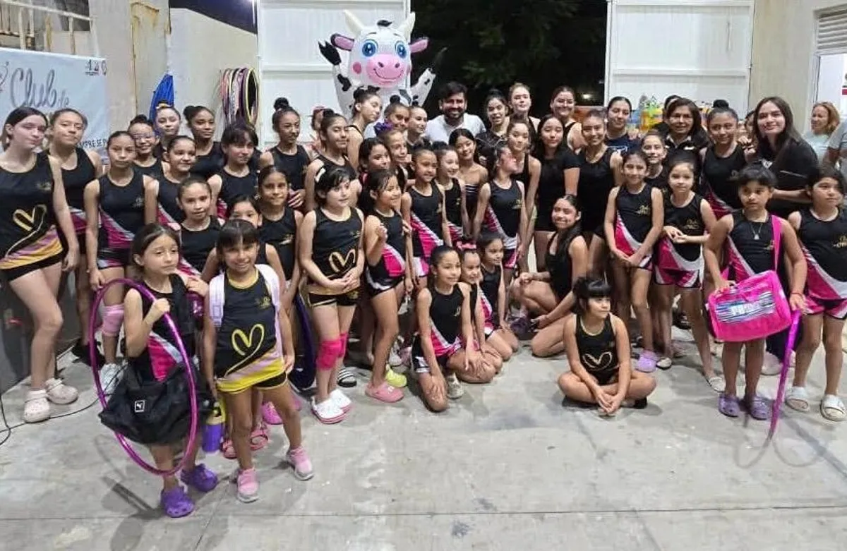 Club de Oro Veracruz cumple 26 años de éxitos en la gimnasia rítmica 