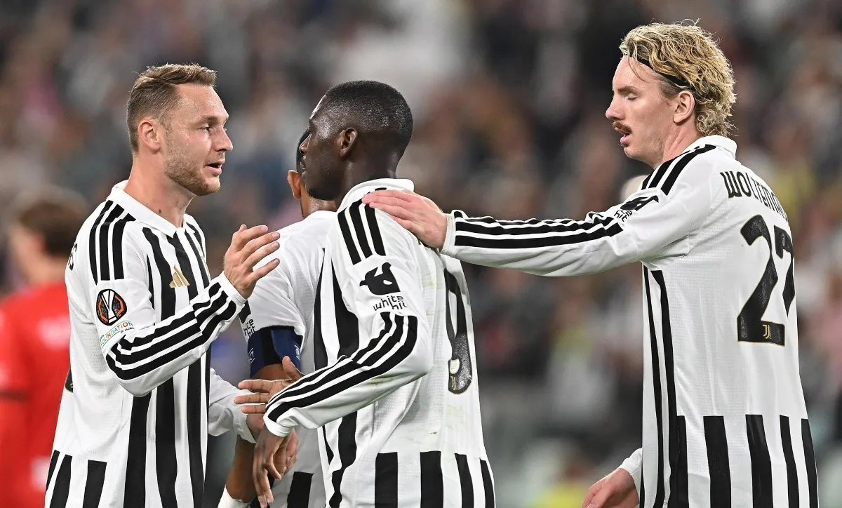 Juventus inicia su camino al título con una goleada en la Europa League 