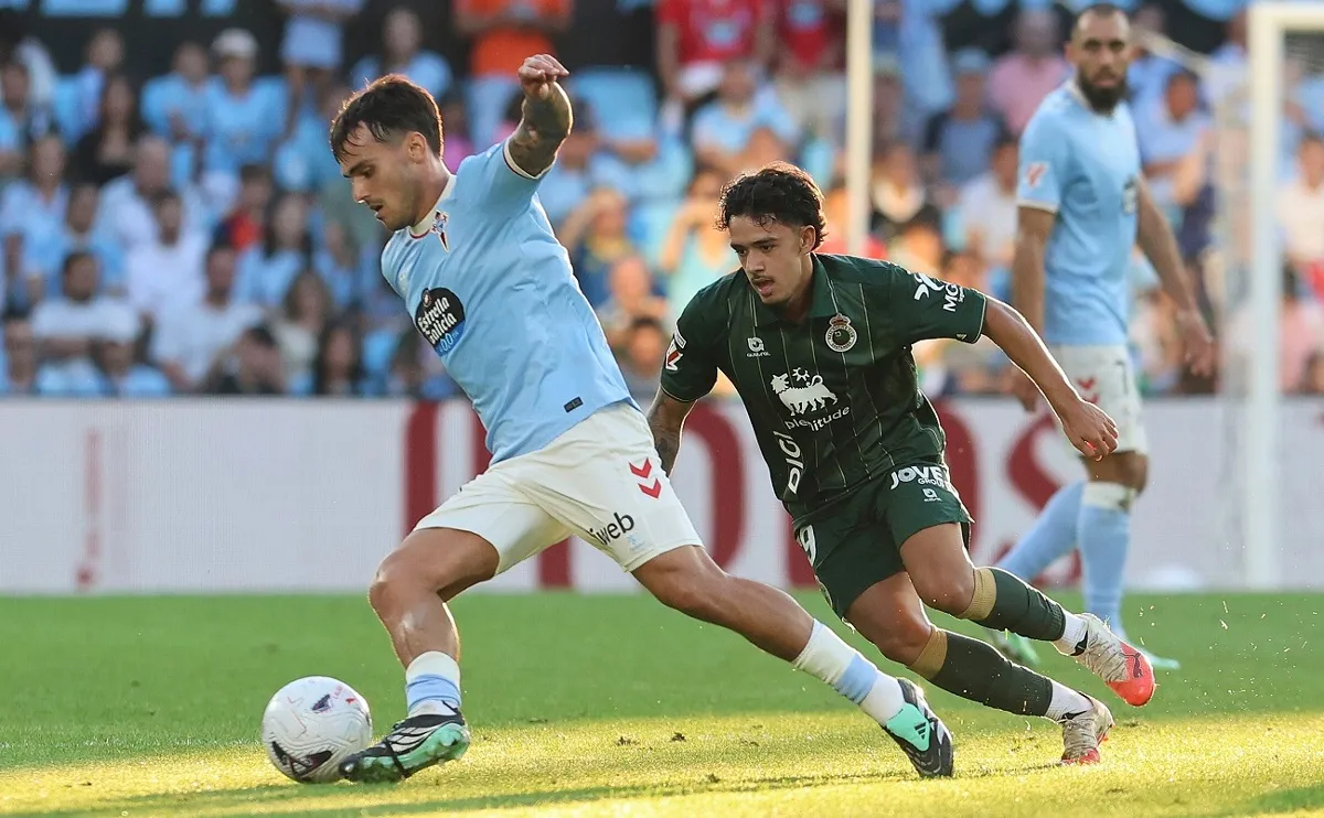 Duelo entre dos ex de la Liga MX y el Celta de Vigo destroza al Racing de Santander  