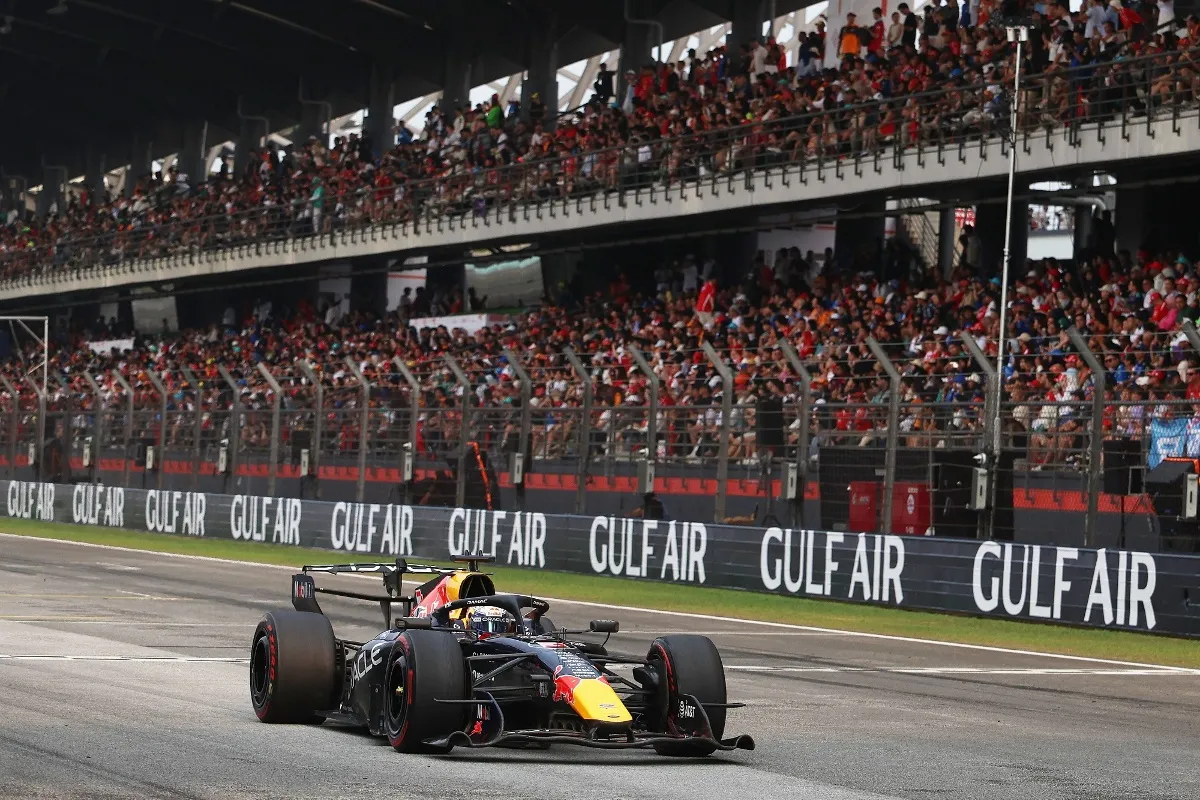 Verstappen se reencuentra con la victoria en el GP de Bareín