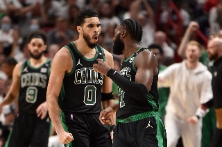 NBA: Los Celtics ganan y le dan la vuelta a la Final de Conferencia 