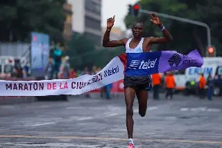 Africanos se adueñan del Maratón de la Ciudad de México (VIDEO)