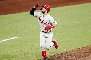 Phillies golpean a los Padres en Serie de Campeonato